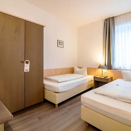 ホテル Weidenhof 3*