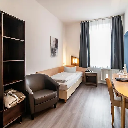 Weidenhof 3*